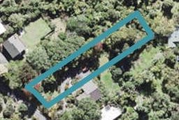 17 Raroa Terrace, Waiatarua, Auckland