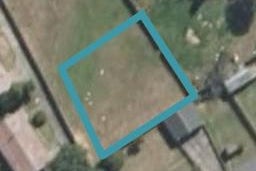 34A Kittyhawk Row, Bulls, Bulls