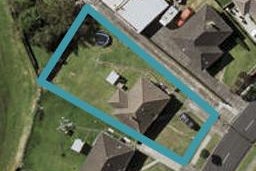 15 Sandbrook Avenue, Otara, Auckland