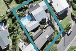 2/28 Auld Street, Torbay, Auckland