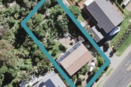 3 Kennedy Point Road, Surfdale, Waiheke Island