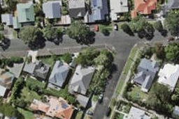 17 Waterview Road, Stanley Point, Auckland