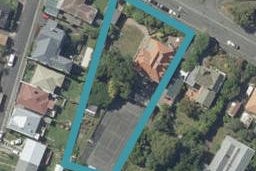 144 Eglinton Road, Mornington, Dunedin