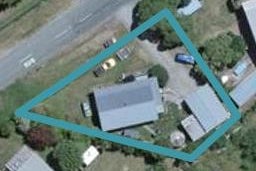 82 Lake Ferry Road, Lake Ferry