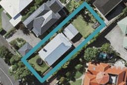 2 Waterview Road, Stanley Point, Auckland