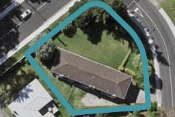 1/74 Blakeborough Drive, Forrest Hill, Auckland