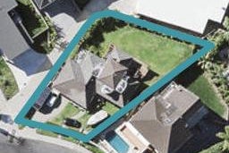 36 Montgomery Crescent, Cockle Bay, Auckland