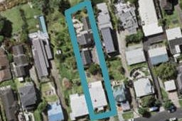 2/49 Beresford Street, Bayswater, Auckland