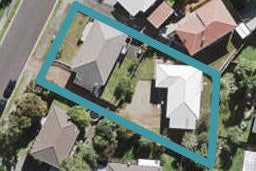 2/12 Heathglen Place, Bayview, Auckland