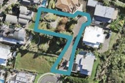 32 Courtneys, West Harbour, Auckland