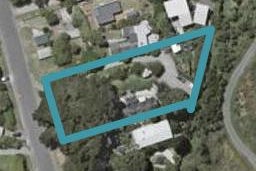 65 Tennis Court Road, Raumati South, Paraparaumu
