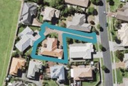 65 Bob Charles Drive, Golflands, Auckland