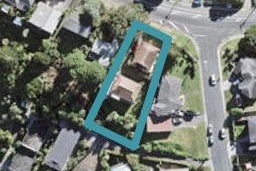 1/112 Carlisle Road, Browns Bay, Auckland