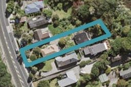 2/11 Lake Road, Northcote, Auckland