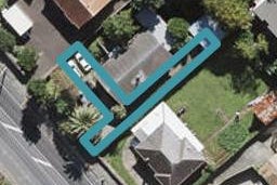 2/864 Mount Eden Road, Three Kings, Auckland