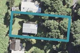42 Karekare Road, New Lynn