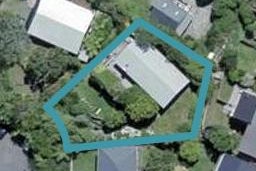 20 Bourbon Terrace, Karori, Wellington