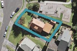 17 Redfern Lane, Glenfield, Auckland