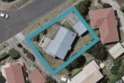 80 Queens Road, Waikanae Beach, Waikanae
