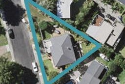 24 Northumberland Avenue, Belmont, Auckland