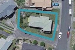 71 Dress Circle, Newlands, Wellington