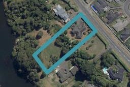 1875 River Road, Flagstaff, Hamilton
