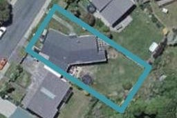 26 Somes Crescent, Newlands, Wellington