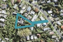 17 Marina Road, Torbay, Auckland