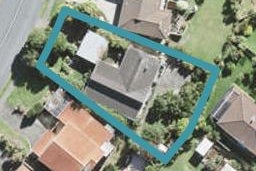 13 Stapleford Crescent, Browns Bay, Auckland