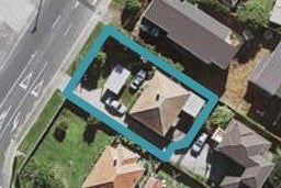 64 Hayr Road, Three Kings, Auckland