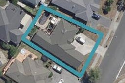 12 Saint James Drive, Huntington, Hamilton