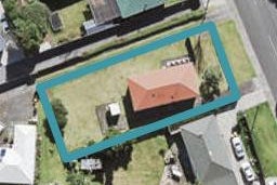 28 Tramway Road, Beach Haven, Auckland