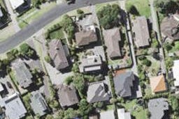 2/28 Penzance Road, Mairangi Bay, Auckland