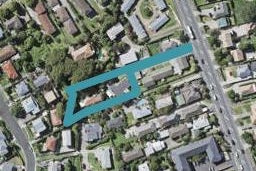 2/97 Lake Road, Belmont, Auckland