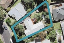 22 Pokapu Street, Titirangi, Auckland