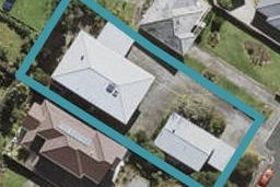 2/50 Te Kawa Road, Greenlane, Auckland