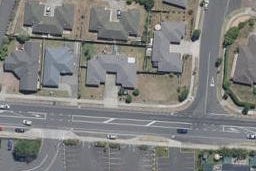 106 Thomas Road, Huntington, Hamilton