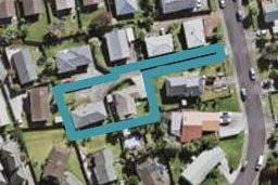 2/7 Jumento Place, Unsworth Heights, Auckland
