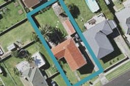 34 Roberts Avenue, Bayswater, Auckland