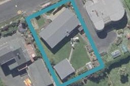 6 Bedford Parade, Brighton, Dunedin