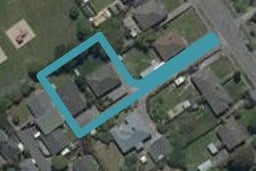 2/13 Pitcairn Crescent, Bryndwr, Christchurch