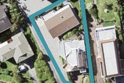 2/24 Devon Road, Bucklands Beach, Auckland