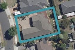 8 Stratford Place, Huntington, Hamilton