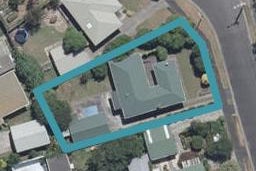 11 Defoe Avenue, Hillcrest, Hamilton