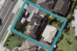 2/93 Forrest Hill Road, Milford, Auckland