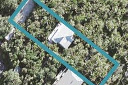 129 Garden Road, Piha, Piha