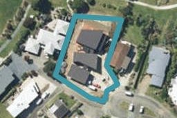 90 Selwyn Street, Pōhara, Tākaka