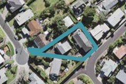 1/32 Sea Vista Avenue, Beach Haven, Auckland