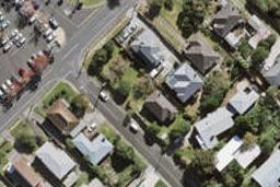 2B Deuxberry Avenue, Northcote, Auckland