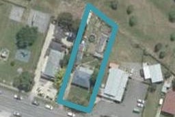 5670 West Coast Road, Springfield, Springfield